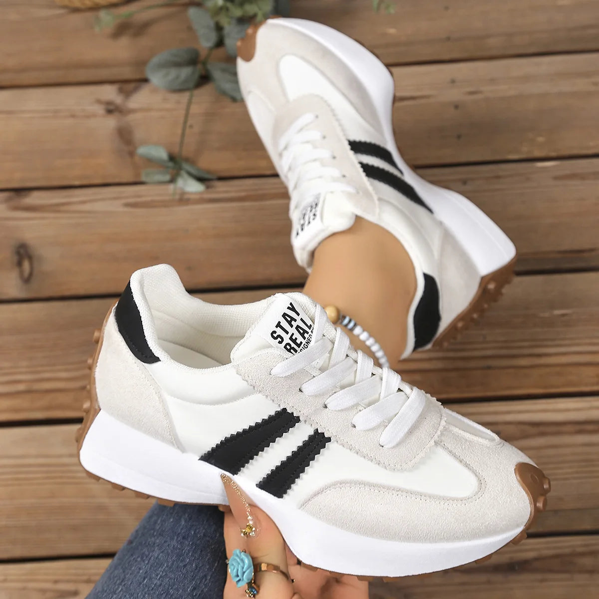 Cassandra - Running Shoes