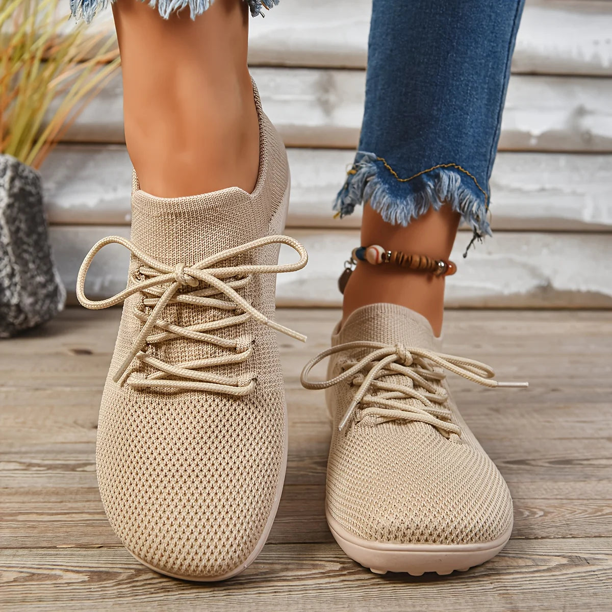 Oli - Wide Fit Sneakers
