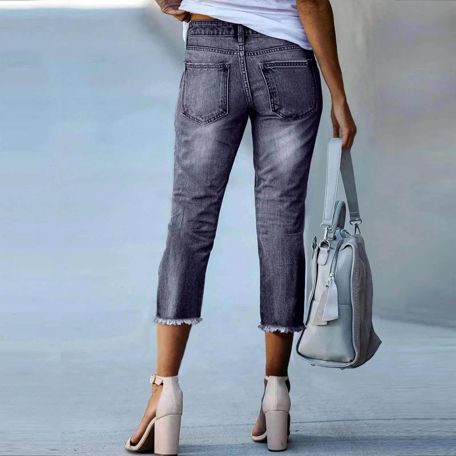 Alice - Ripped Trendy Jeans