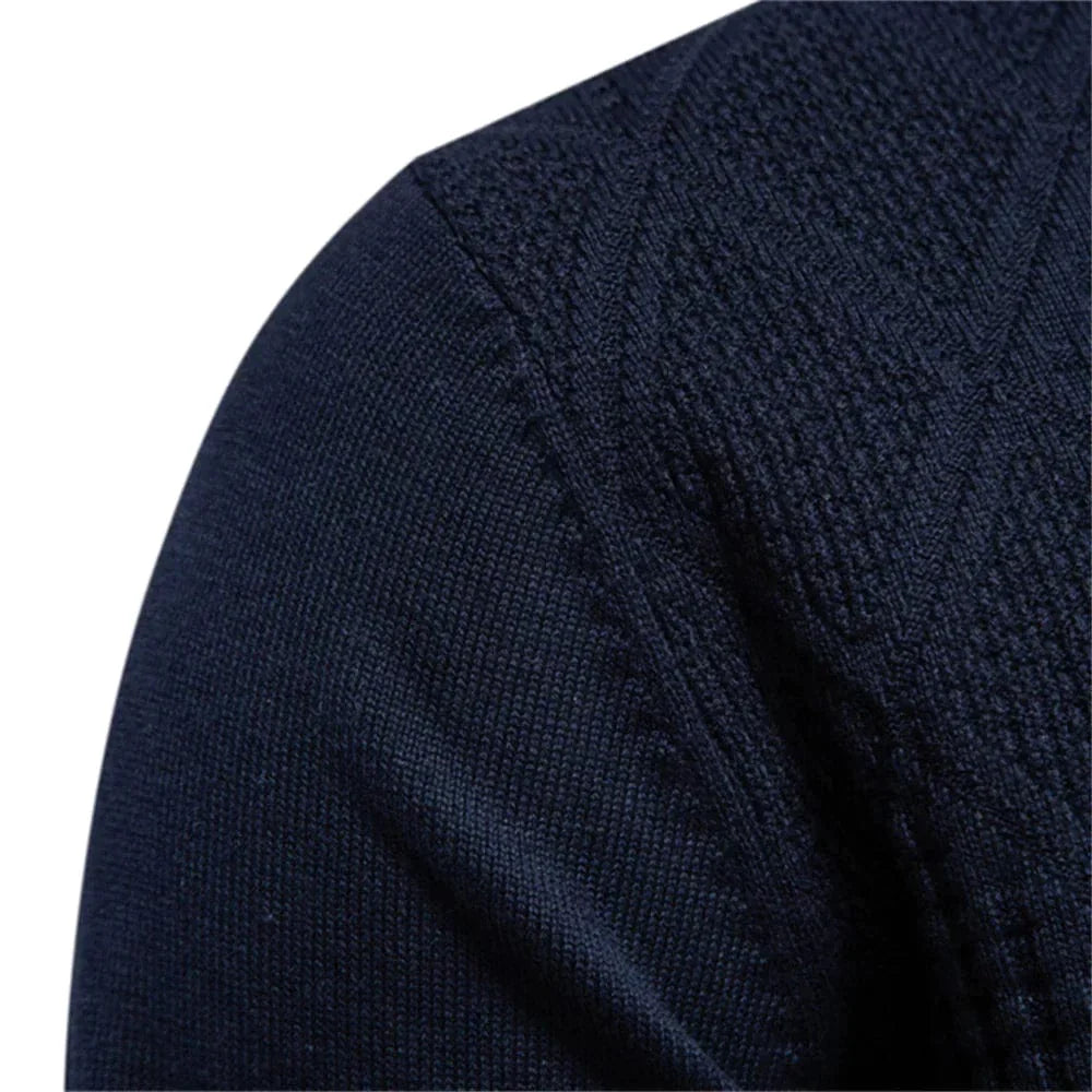Noah® - Luxurious polo sweater