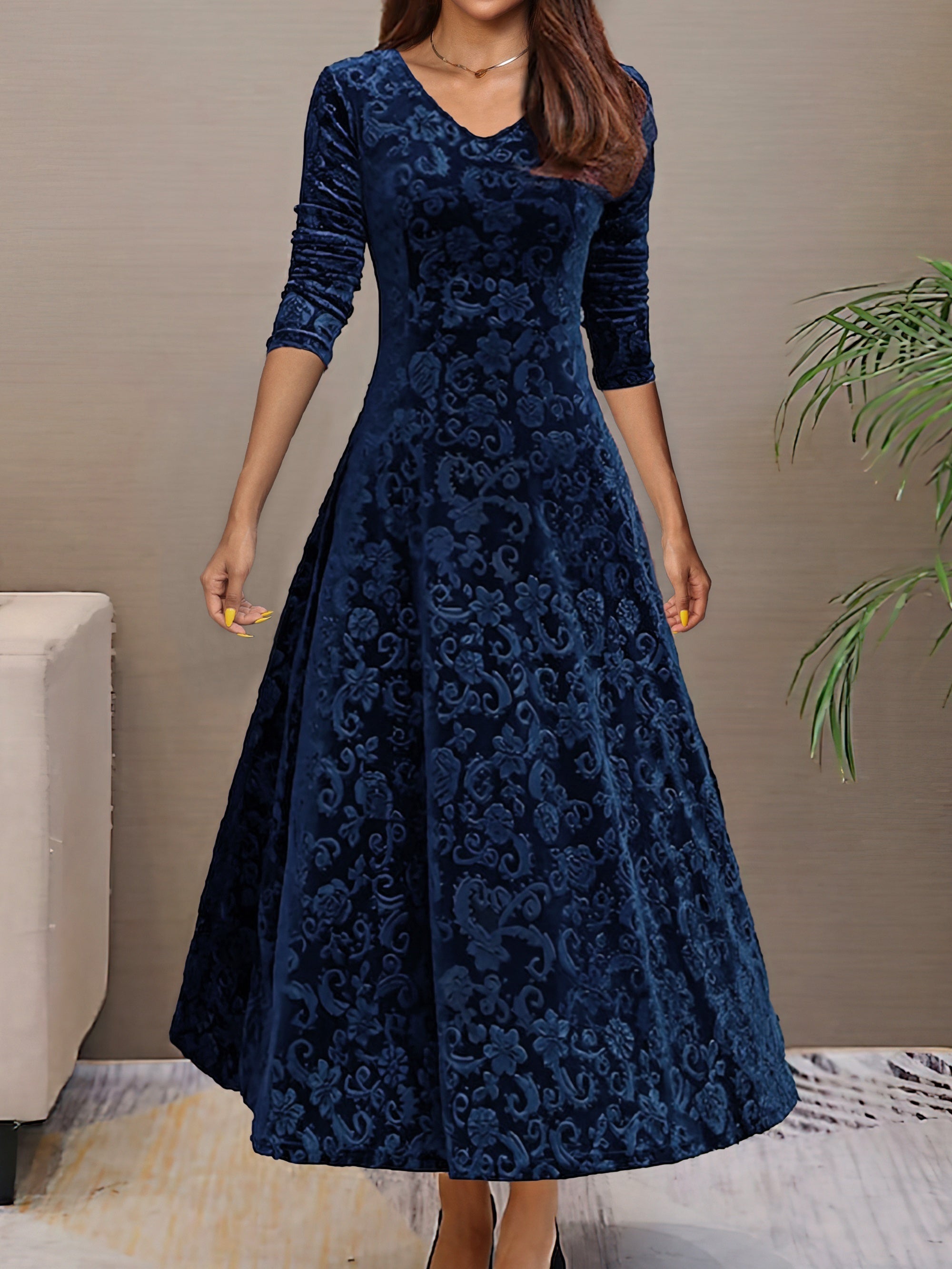 Kylie™ | Holiday Velvet Maxi Dress