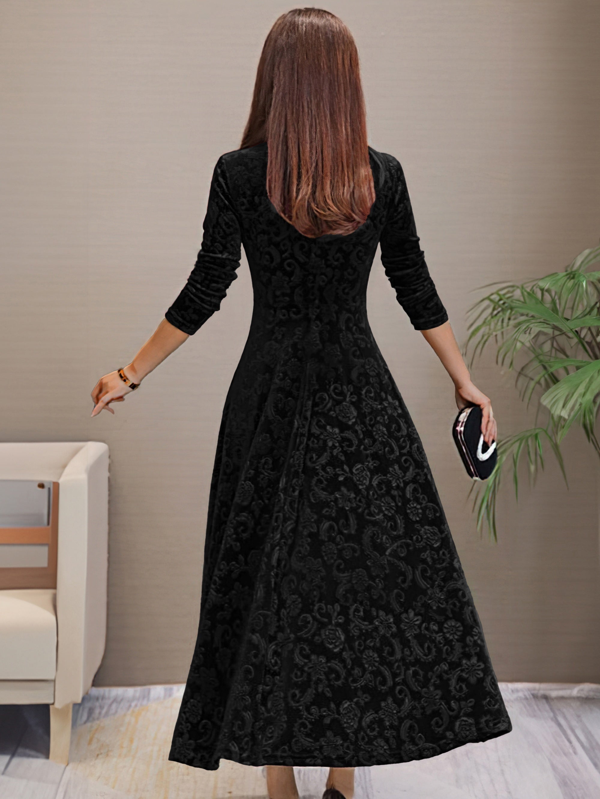 Kylie™ | Holiday Velvet Maxi Dress