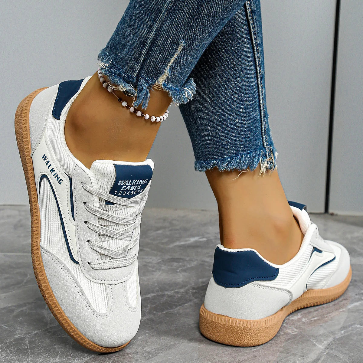 Pearl - Retro Sport Sneakers
