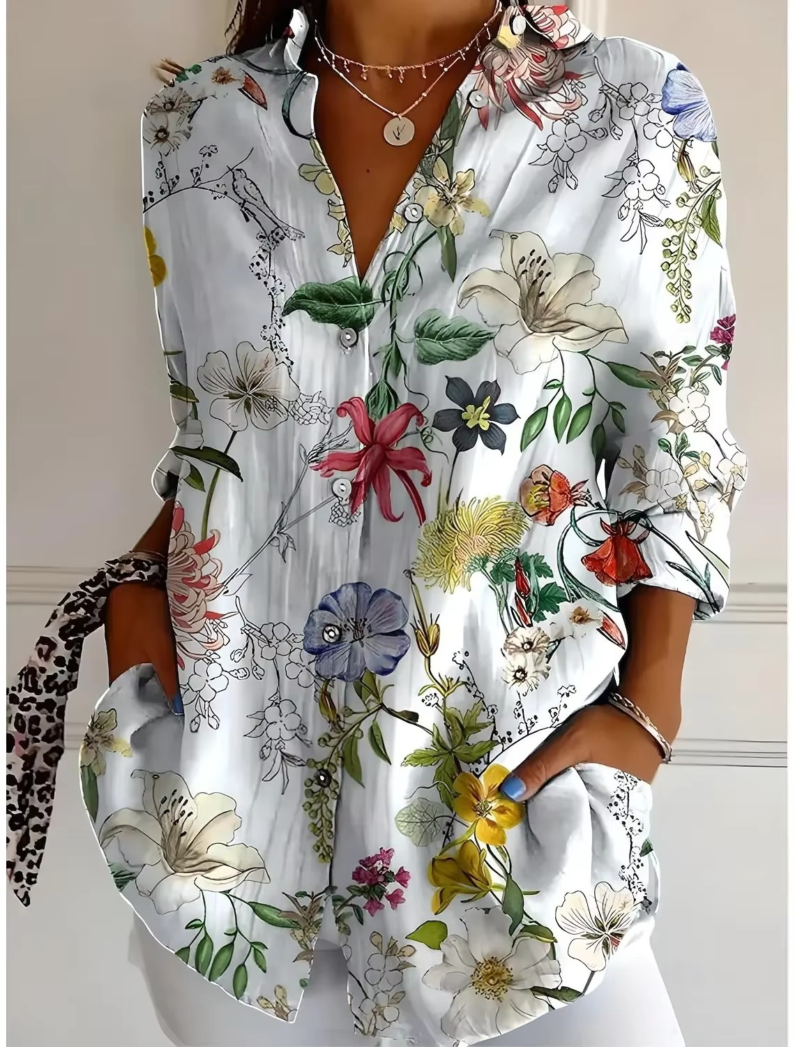 Lisa® - Comfortable Airy Women's Shirt
