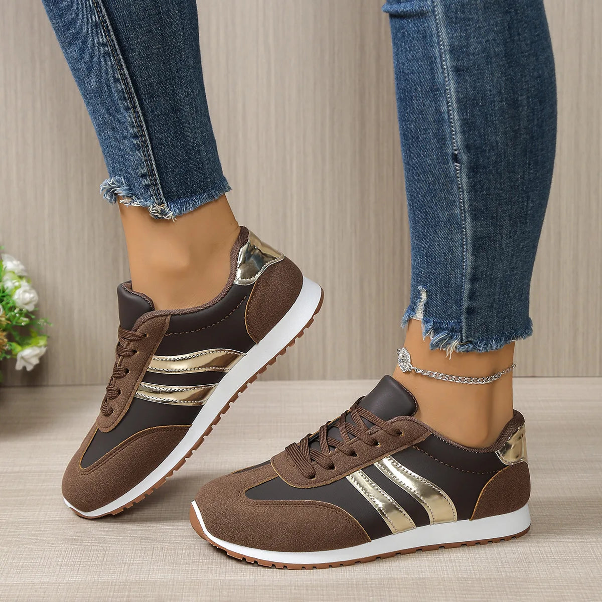Amy - Retro Sneakers