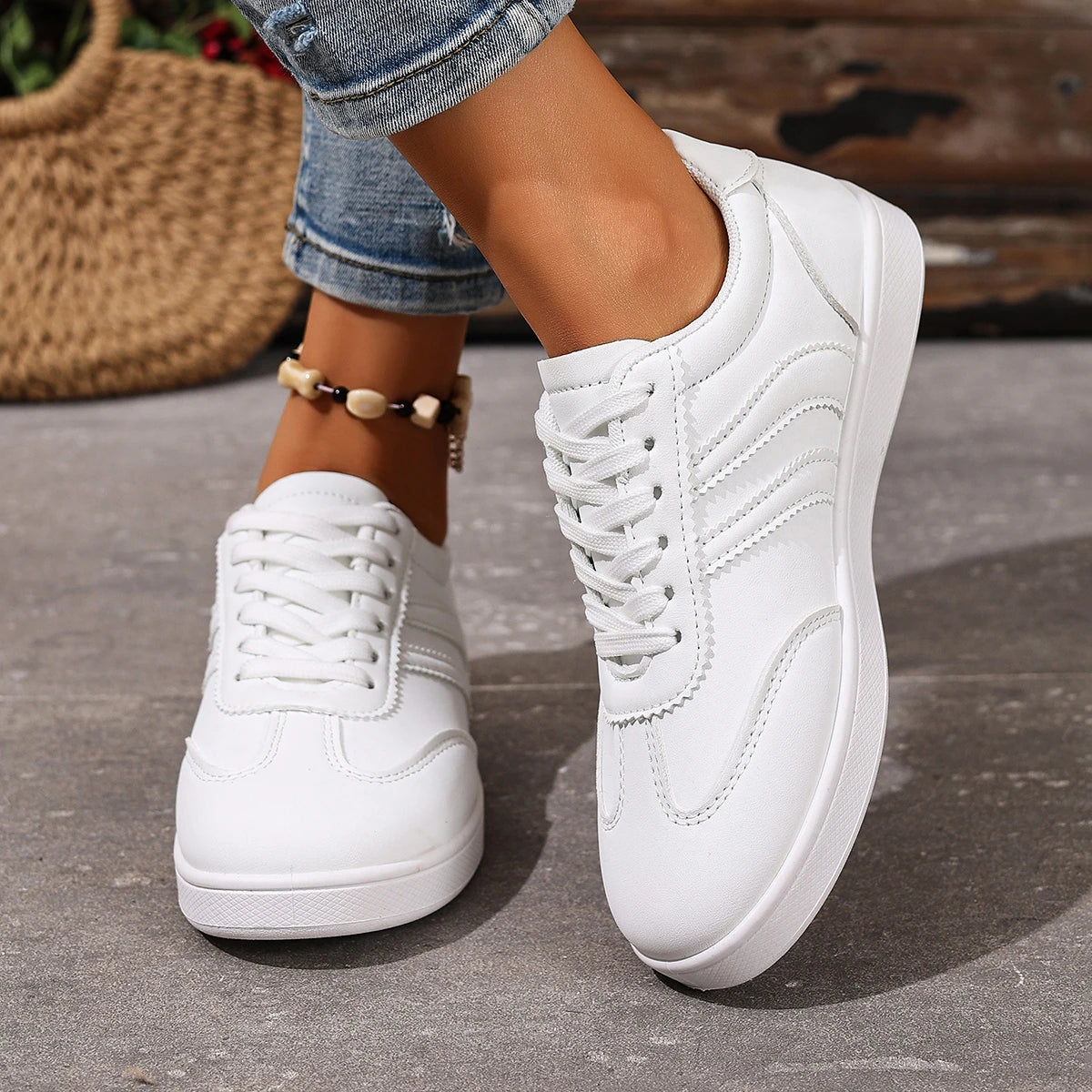Nina - Comfortable Sports Sneakers